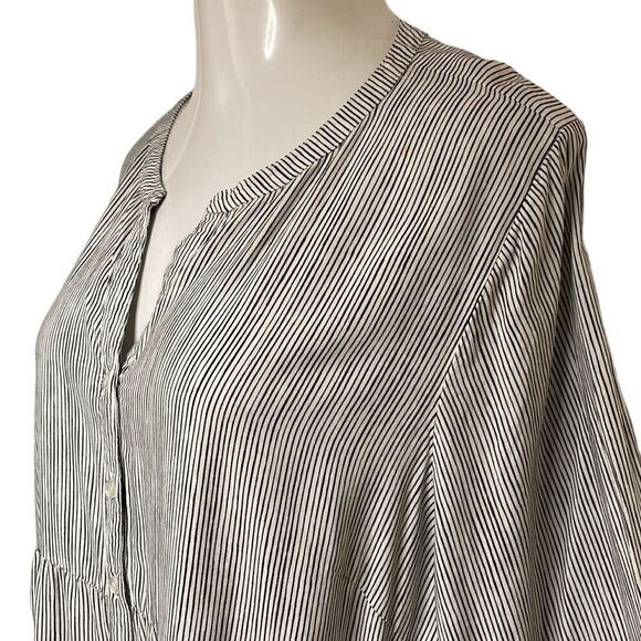 CYNTHIA ROWLEY Woman Striped Button Up Minimalist Black White Flowy Top - Picture 2 of 7
